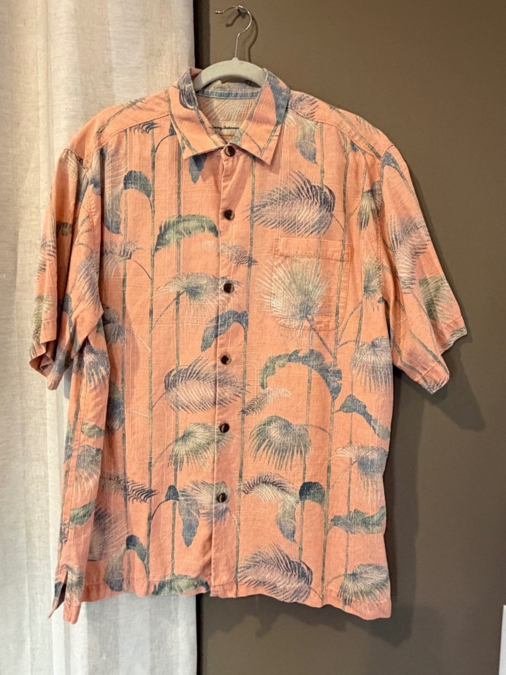 Tommy Bahama Hawaiian Silk Palm Camp Short Sleeved Shirt, Size Large